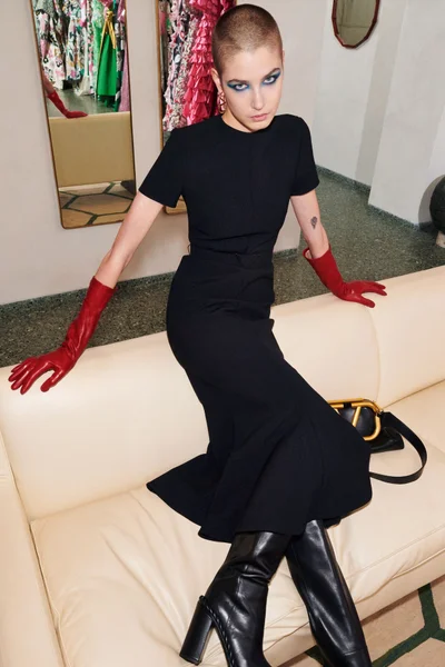 Look 13
